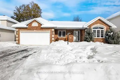 48 CRANTHAM Crescent, Stittsville - Munster - Richmond, ON K2S 1R2