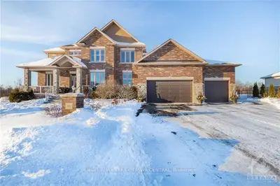 6850 STILL MEADOW Way, Greely - Metcalfe - Osgoode - Vernon and Area, ON K4P 0C9