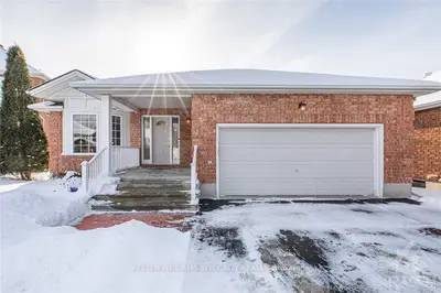 910 SANDY FOREST Place, Blossom Park - Airport and Area, ON K1V 1R5