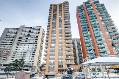 556 LAURIER Avenue 2301, Ottawa Centre, ON K1R 7X2