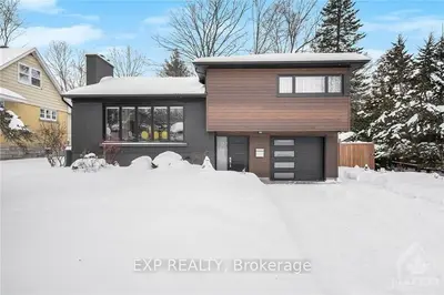 2026 THORNE Avenue, Alta Vista and Area, ON K1H 5X5