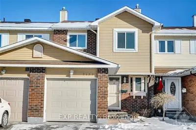 6468 COLONY Square, Orleans - Convent Glen and Area, ON K1C 3E2