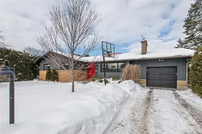 31 RIVER BEND Drive, Crystal Bay - Rocky Point - Bayshore, ON K2H 5G9