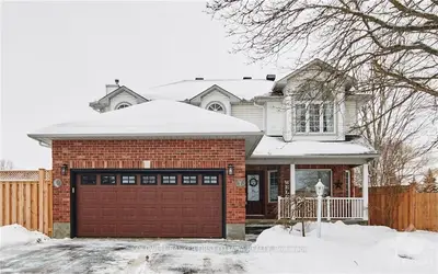 7 REGAL Crescent, Stittsville - Munster - Richmond, ON K0A 2Z0
