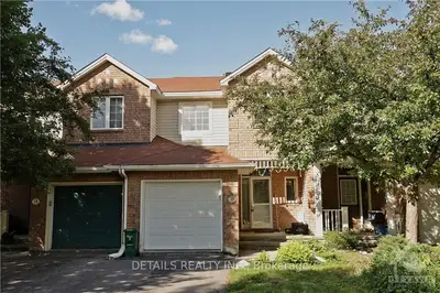 15 TEESWATER Street, Kanata, ON K2K 2W9