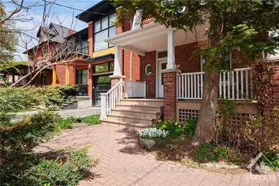 633 MELBOURNE Avenue, Carlingwood - Westboro and Area, ON K2A 1W9