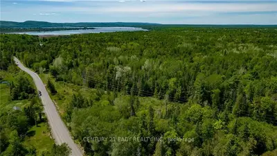 03 BARRYVALE Road, Greater Madawaska, ON K0J 1H0