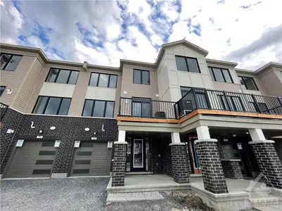74 BALLINORA Lane, Stittsville - Munster - Richmond, ON K2S 2Z5