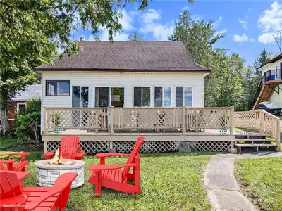 3020 Black Bay Lane, Horton, ON K7V 3Z8