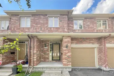 302 BADGELEY Avenue, Kanata, ON K2T 0A6
