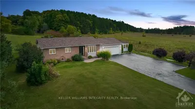 2435 CANAAN Road, Clarence-Rockland, ON K1K 1K9