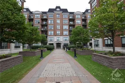 955 BEAUPARC 510, Cyrville - Carson Grove - Pineview, ON K1J 0A1