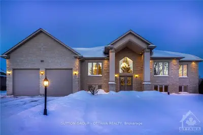 1104 Pegasus Crescent, Greely - Metcalfe - Osgoode - Vernon And Area, On K4p 1p1