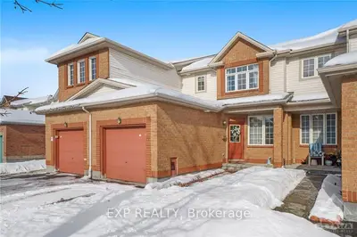 11 BINBURY Way, Hunt Club - South Keys and Area, ON K1T 4C2