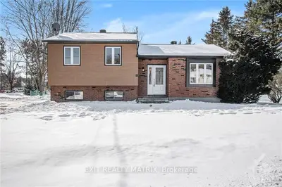 21 ANGELE Street, Russell, ON K0A 1W0