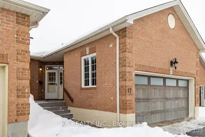 17 EILEEN Crescent, Stittsville - Munster - Richmond, ON K2S 1M3