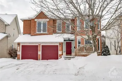 124 ANNAPOLIS Circle, Hunt Club - Windsor Park Village and Area, ON K1V 1Z3