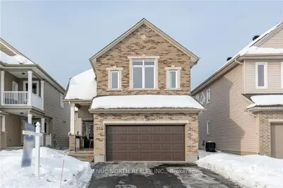 353 BALLINVILLE Circle, Blossom Park - Airport and Area, ON K4M 0B4