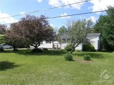 5620 ROCKDALE Road 165, Orleans - Cumberland and Area, ON K0A 3H0