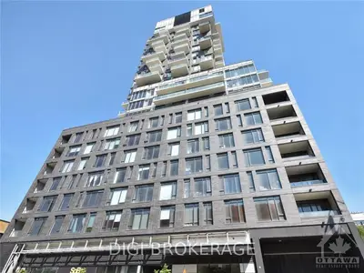 203 CATHERINE Street 710, Ottawa Centre, ON K2P 1C3