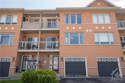 304 CITIPLACE Drive, Cityview - Parkwoods Hills - Rideau Shore, ON K2E 0A7