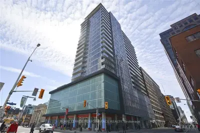 324 LAURIER Avenue W 1809, Ottawa Centre, ON K1P 0A4