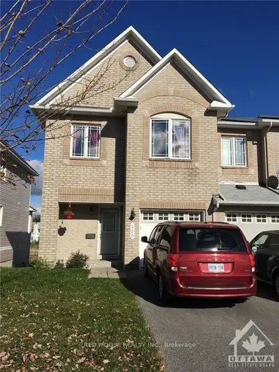 300 FORESTBROOK Street, Kanata, ON K2K 0B9