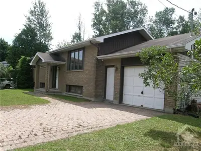 2708 Bekker's Court, Greely - Metcalfe - Osgoode - Vernon and Area, ON K0A 2P0