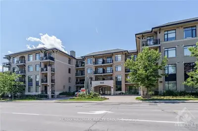 808 BRONSON Avenue 201, Dows Lake - Civic Hospital and Area, ON K1S 4G4