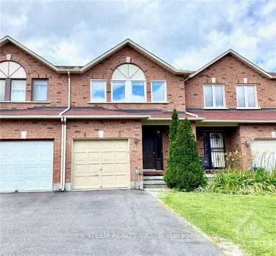 39 WESTPOINTE Crescent, South of Baseline to Knoxdale, ON K2G 5Y9