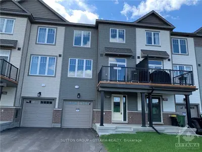 304 SHEPPERTON Street, Orleans - Cumberland and Area, ON K4A 3W6