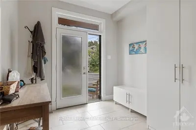 117a Clarendon Avenue, Tunneys Pasture And Ottawa West, On K1y 0r1