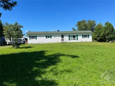 2841 ST PASCAL Road, Clarence-Rockland, ON K0A 3N0