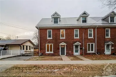 322 KING Street W, Brockville, ON K6V 3S3