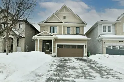 384 BRETTONWOOD Ridge, Kanata, ON K2T 0H8