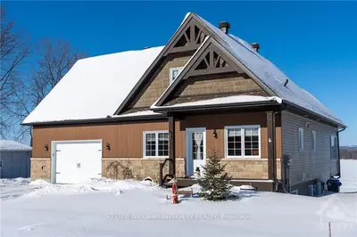 3287 PRINCIPALE Street, Alfred and Plantagenet, ON K0A 3K0