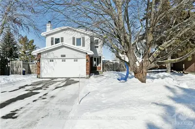 681 LEVAC Drive, Orleans - Cumberland and Area, ON K4A 2P4
