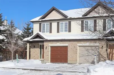 4141 KELLY FARM Drive, Blossom Park - Airport and Area, ON K1T 4H9