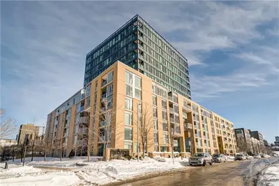250 LETT Street 203, West Centre Town, ON K1R 0A8