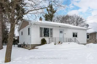 518 VICTORIA Street, North Dundas, ON K0C 2K0
