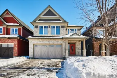 712 WILLOWMERE Way, Blossom Park - Airport and Area, ON K1T 3T8