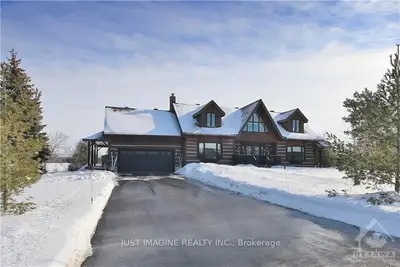 32 LUCAS Lane, Stittsville - Munster - Richmond, ON K2S 1S5
