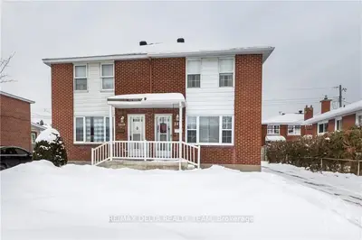 2414 FALCON Avenue, Billings Bridge - Riverside Park and Area, ON K1V 8C7