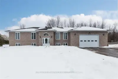 23 SOUTH POINT Drive, Rideau Lakes, ON K7A 4S5