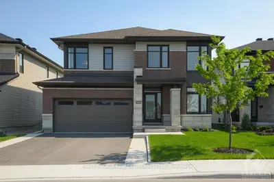 350 SERENADE Crescent, Blossom Park - Airport and Area, ON K1X 0B9