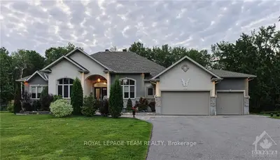 6775 Pebble Trail Way, Greely - Metcalfe - Osgoode - Vernon and Area, ON K4P 0B7