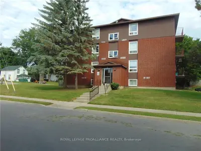 2 CHARLOTTE Place 9, Brockville, ON K6V 6T4