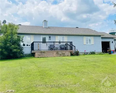 340 ST-PIERRE Street, Russell, ON K4R 1E5