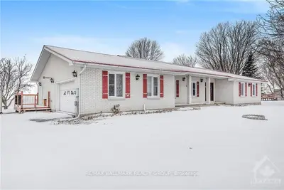 336 ST GUILLAUME Road, Russell, ON K0A 3H0