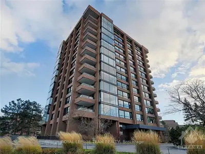40 BOTELER Street 402, Lower Town - Sandy Hill, ON K1N 9C8
